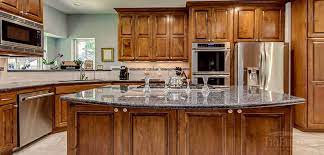 4 Custom Kitchen Cabinet Materials to Use