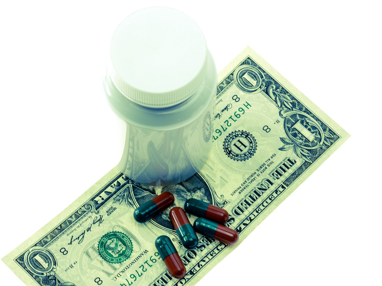 Cost, health, medicine — Mastering Your Options: A Deep Dive into Medicare Advantage