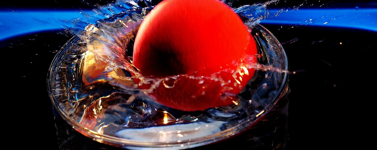 Water, fontaine, ball — Pinco Azərbaycanın Regional Mətbəxinə Təsiri: Pinco Online Kazinosunun İcmalı